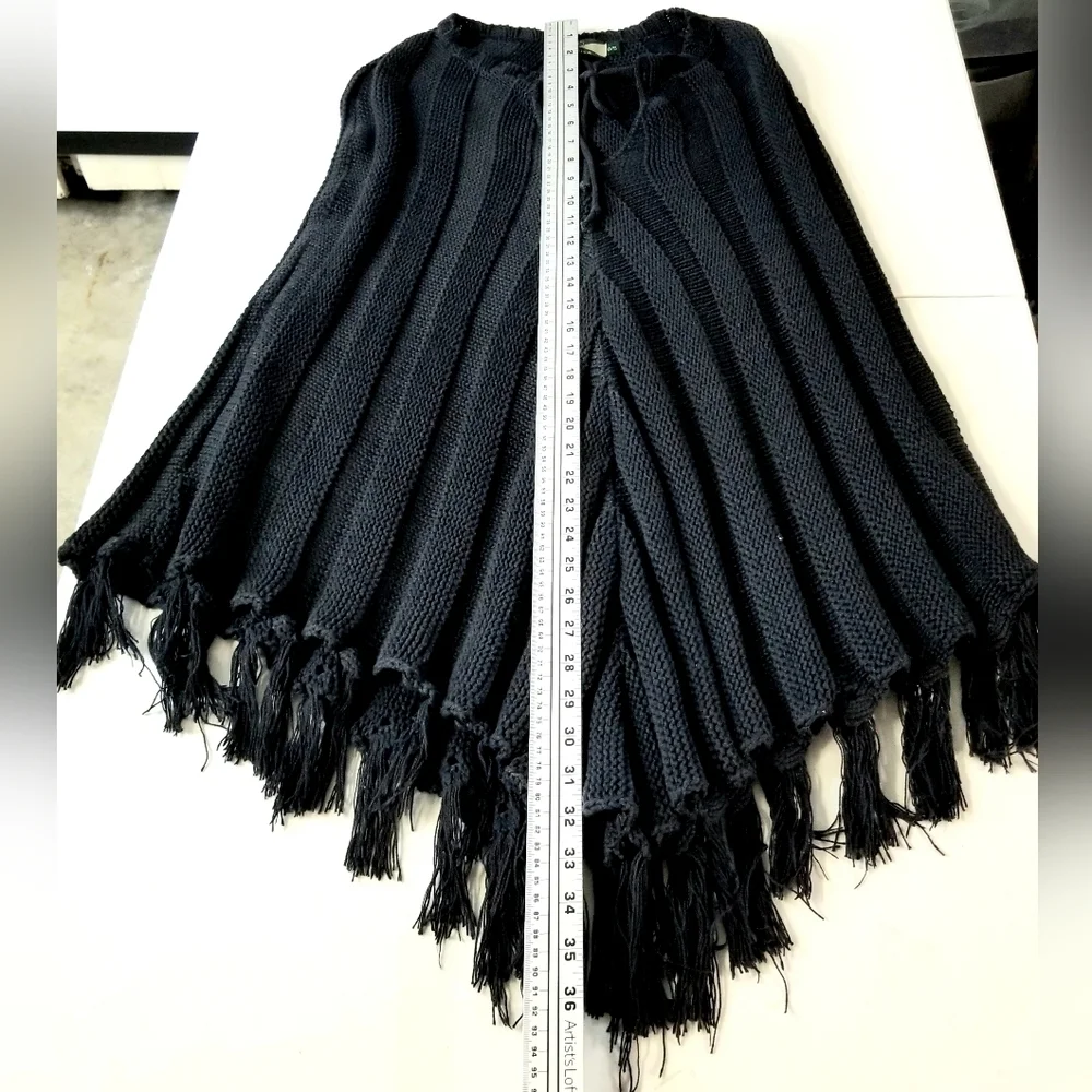 525 America Black 100% Cotton Cable Chunky Knit Ribbed Fringe Hem  Poncho , O/S